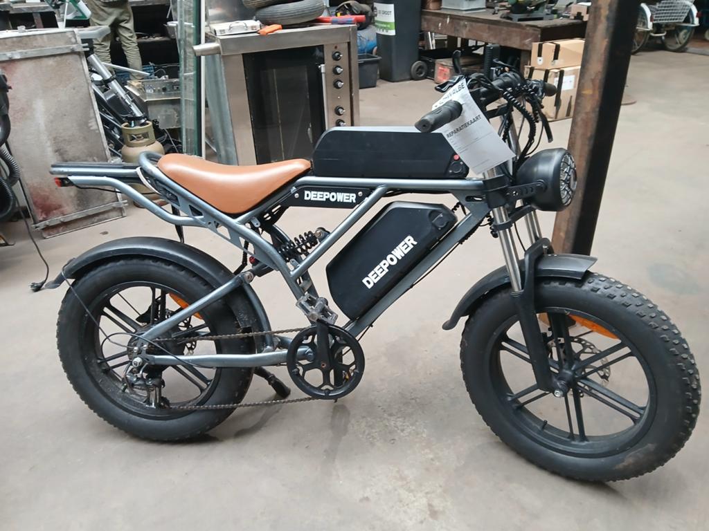 2 project fatbikes, 3 steps, 5 vouwfietsjes, onderdelen, Fietsen en Brommers, Fietsen | Bakfietsen, Gebruikt, Fatbike, Ophalen of Verzenden