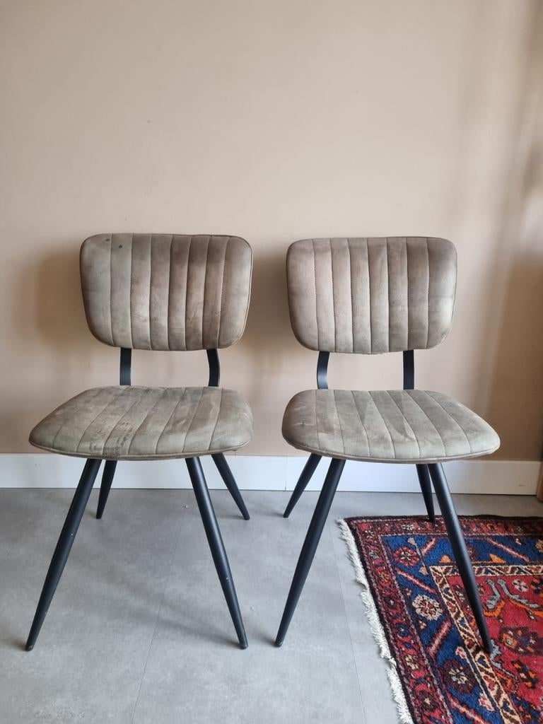2 mooie eetkamerstoelen olijfgroen, Huis en Inrichting, Stoelen, Ophalen, Gebruikt, Overige kleuren, Twee