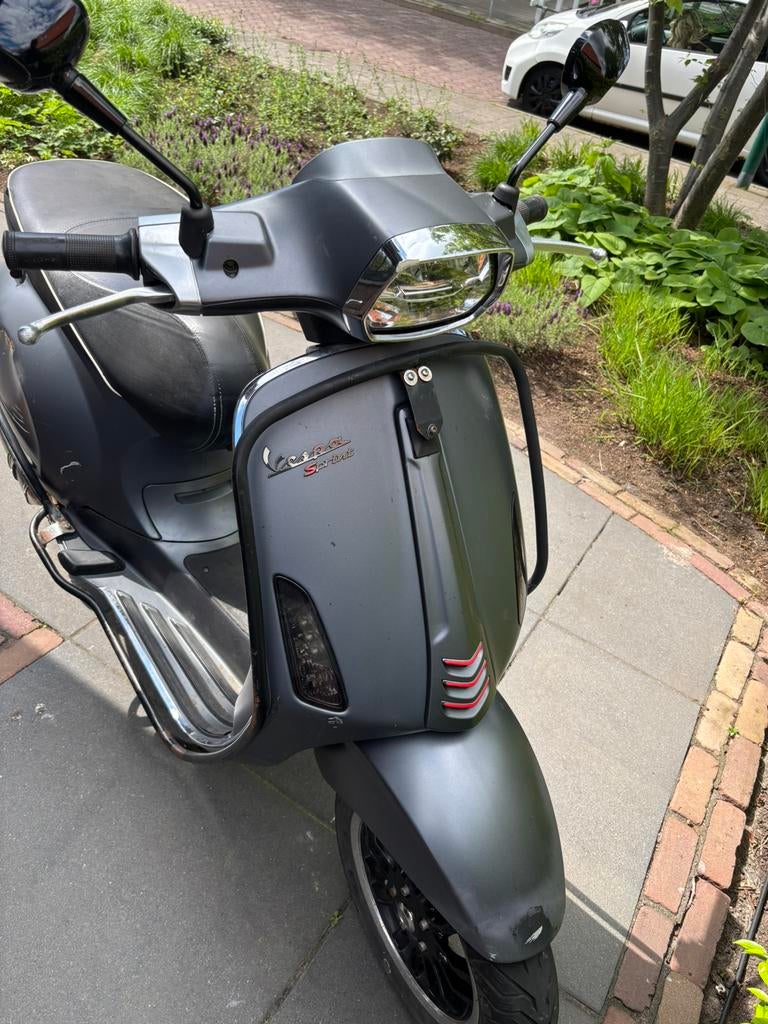 Vespa sprint 50cc, Ophalen of Verzenden, Zo goed als nieuw, Benzine