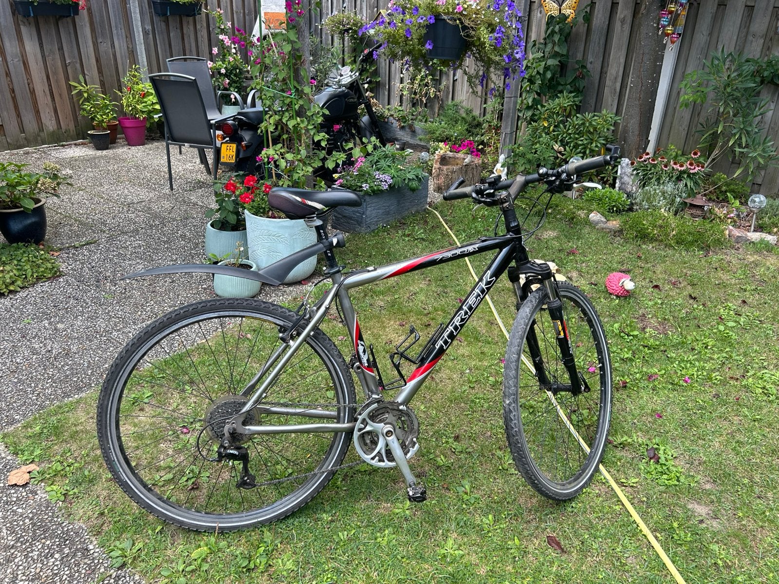 Trek mountainbike 7300FX, Ophalen, Zo goed als nieuw, Meer dan 20 versnellingen, Overige merken