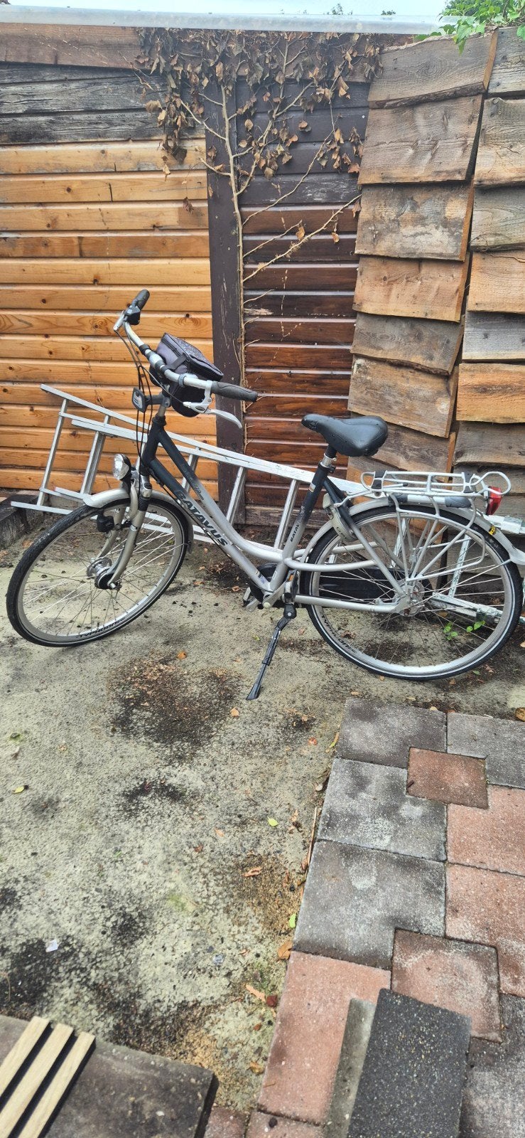 Batavus stadsfiets - Goede staat, Fietsen en Brommers, Fietsen | Heren | Herenfietsen, Ophalen of Verzenden, Gebruikt, Batavus