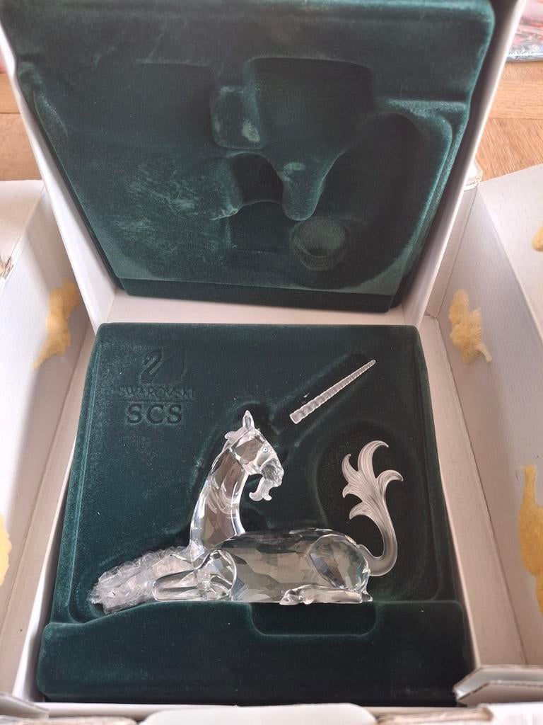 Swarovski in doos. Unicorn, hoorn los. (23) (32), Verzamelen, Ophalen of Verzenden, Gebruikt, Figuurtje