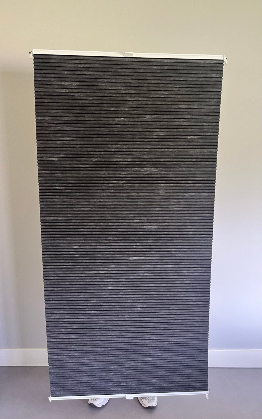 Duettes   82 x 180 cm - binnen antraciet- buitenkant wit, Huis en Inrichting, Ophalen, Inclusief montageonderdelen, Gebruikt, Wit