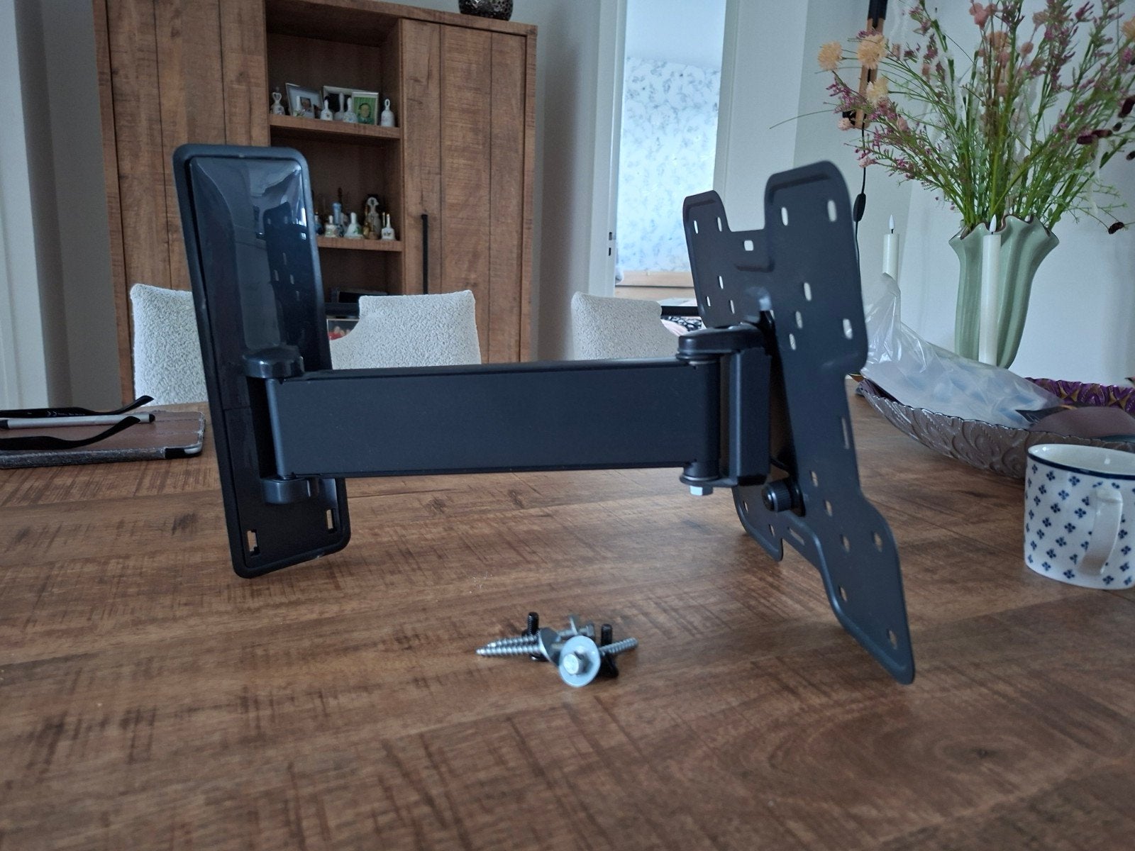 vogels tv steun, 50 Hz, Zo goed als nieuw, 100 cm of meer, Ophalen