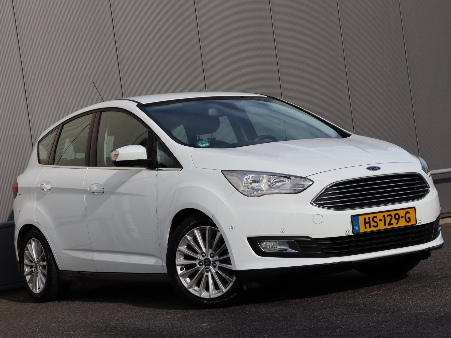 Ford C-Max 1.5 TDCi Titanium navi LM airco org NL, Auto's, Voorwielaandrijving, Gebruikt, Euro 6, 700 kg