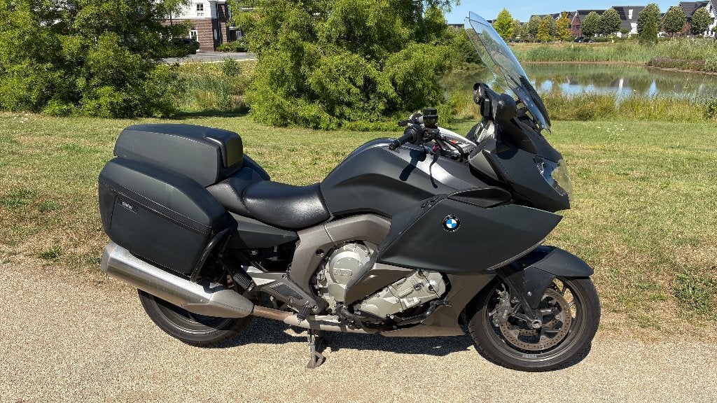BMW K1600 GT – 2013 – Frozen Deep Green (P80) – 125.000 km, Handvatverwarming, 1600 cc, Motorrijbewijs A, Gebruikt