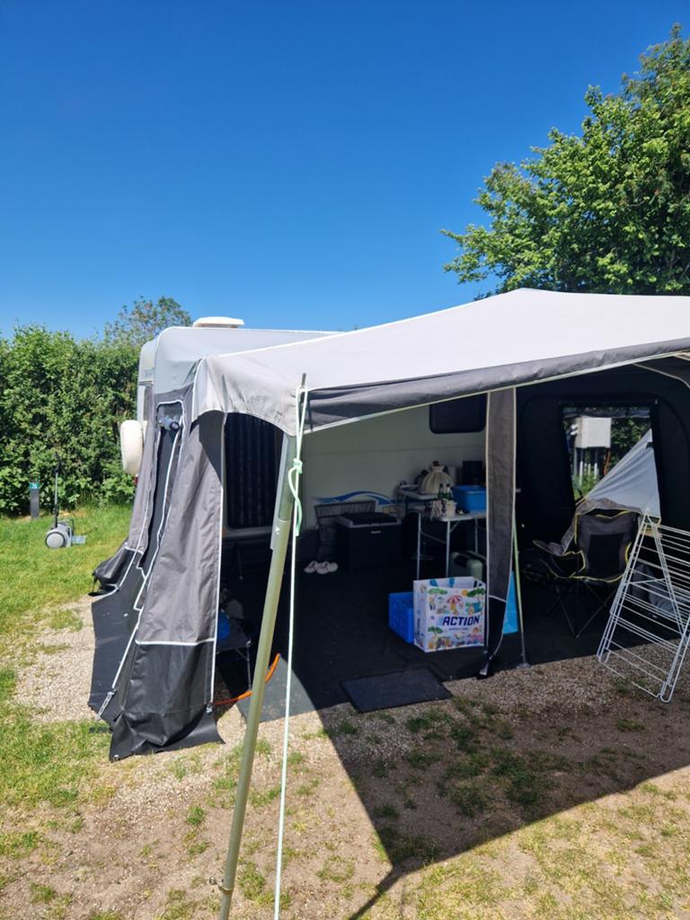 Luifel lichtgrijs/grijs maat 8 9 2.35 x 2.10 zgan, Ophalen, Zo goed als nieuw