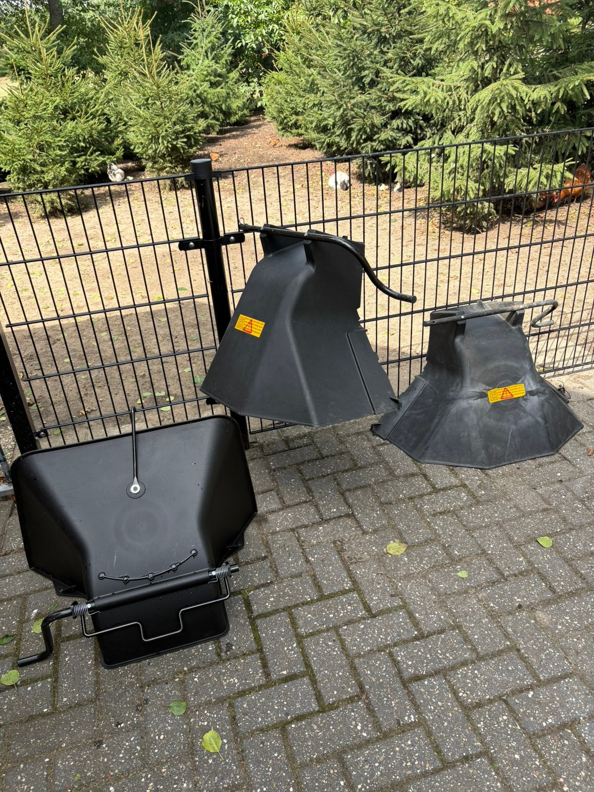Mulchpluggen -  uitwerpkleppen voor diverse maaiers, -, -, Ophalen of Verzenden, Zo goed als nieuw