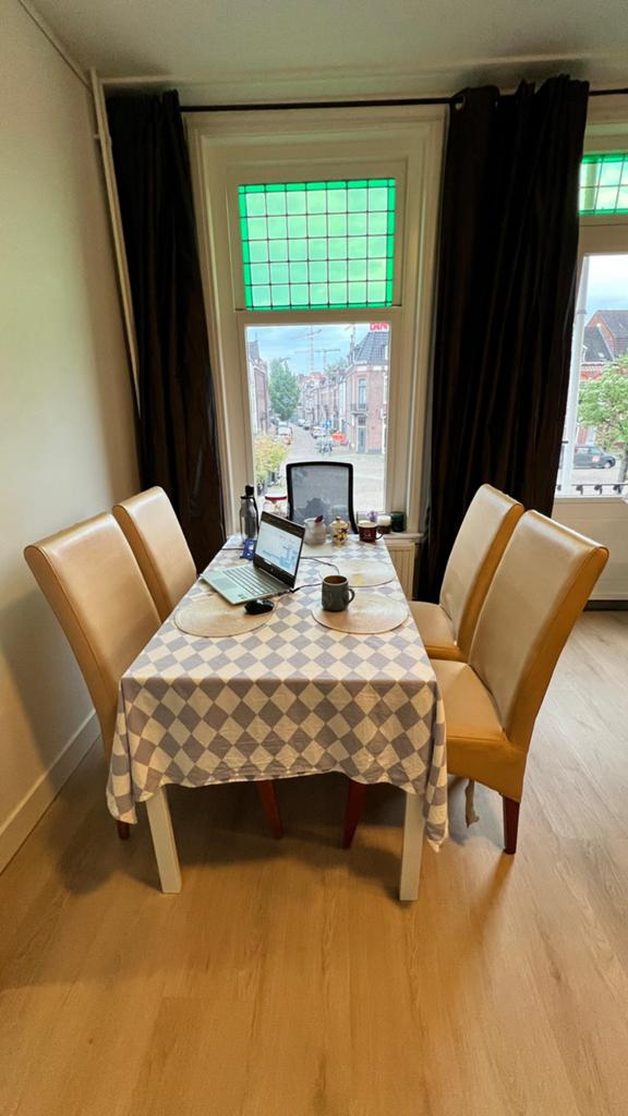 IKEA Table, Huis en Inrichting, Ophalen, 50 tot 100 cm, Zo goed als nieuw, Vijf personen of meer
