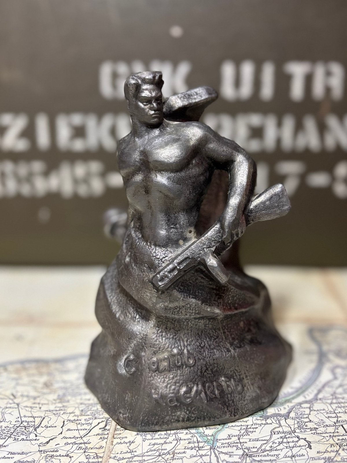 Vintage Sovjet Beeld “Стоять насмерть” (Stand to the Death), Ophalen of Verzenden, Duitsland
