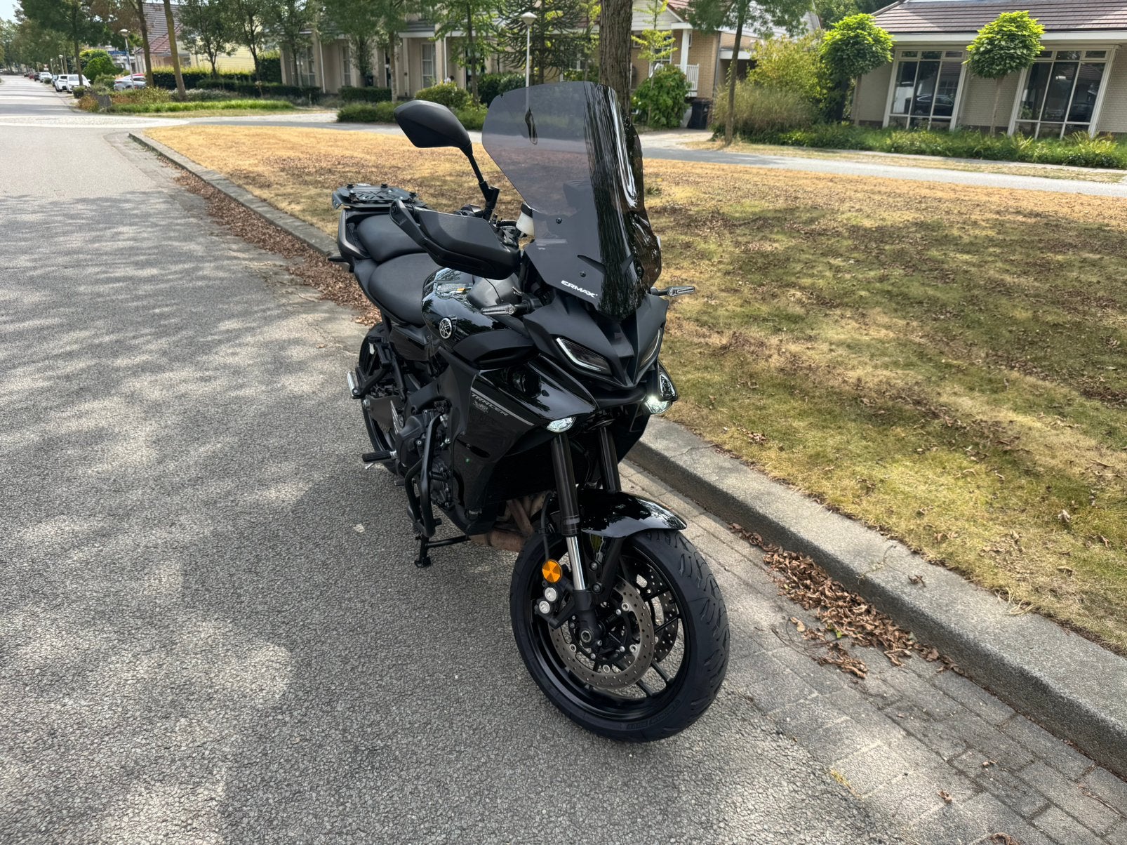 Yamaha Tracer 9 | Black on Black | 8.629 KM Road 6 | Cruise, Koolhovenlaan 101 1119 NC Schiphol-Rijk Nederland, Nieuw, Meer dan 35 kW