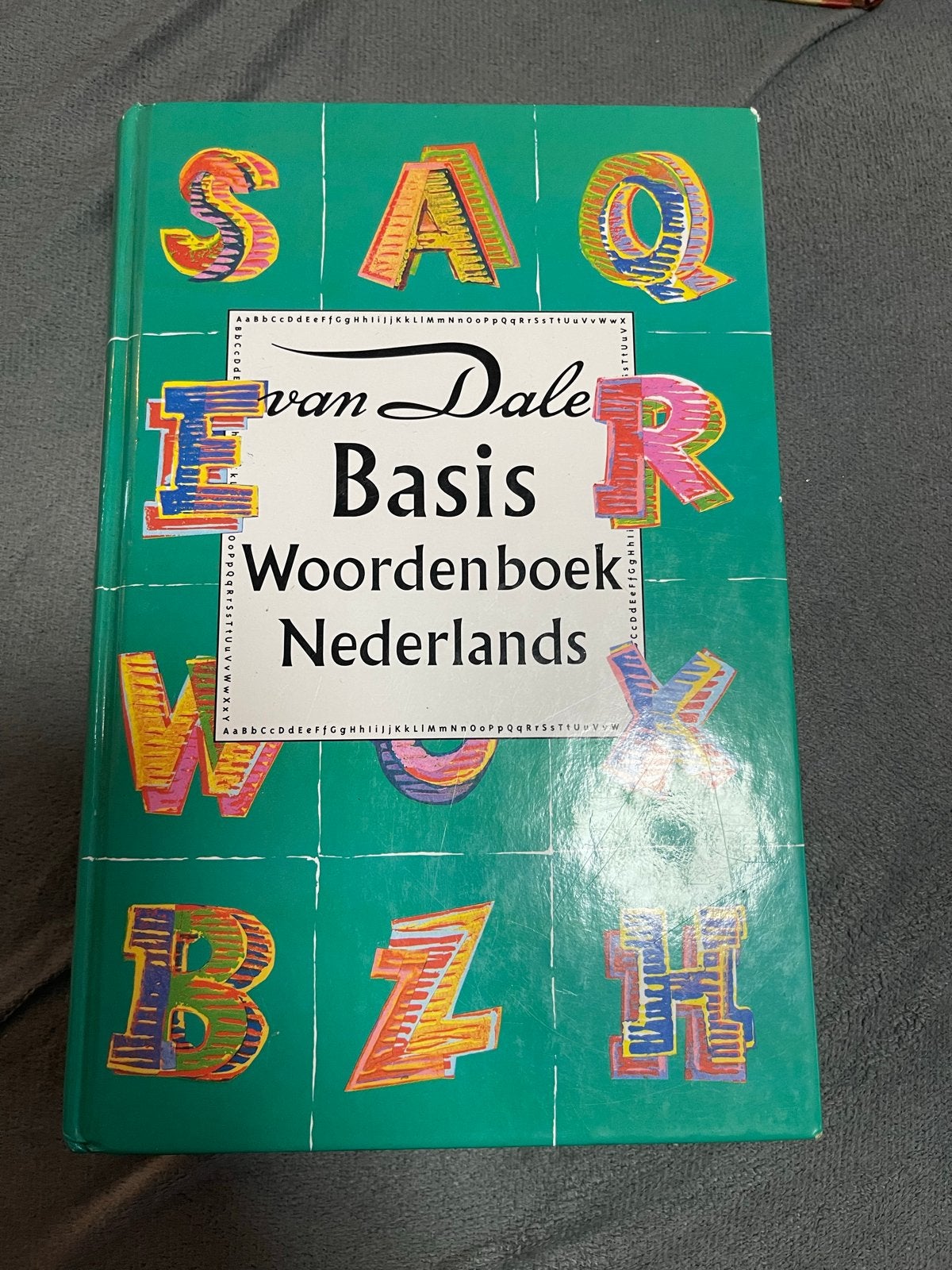 Van Dale Basis Woordenboek Nederlands - Z.g.a.n., Boeken, Ophalen of Verzenden, Zo goed als nieuw, Van Dale, Nederlands