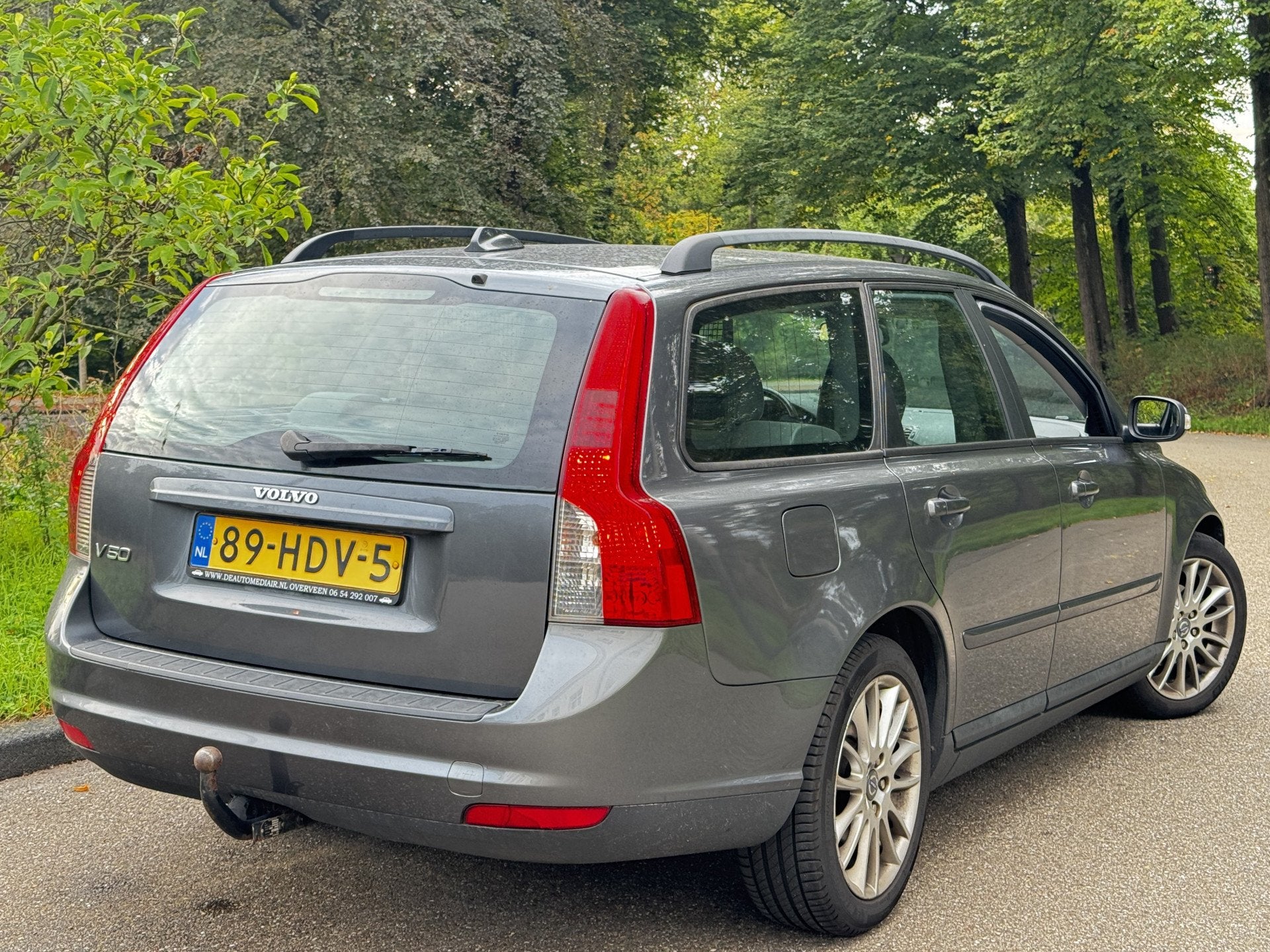 Volvo V50 2.0 SCHUIFDAK , (2X!) DEALER ONDERHOUDEN, Voorwielaandrijving, 4 cilinders, Zilver of Grijs, 66 €/maand