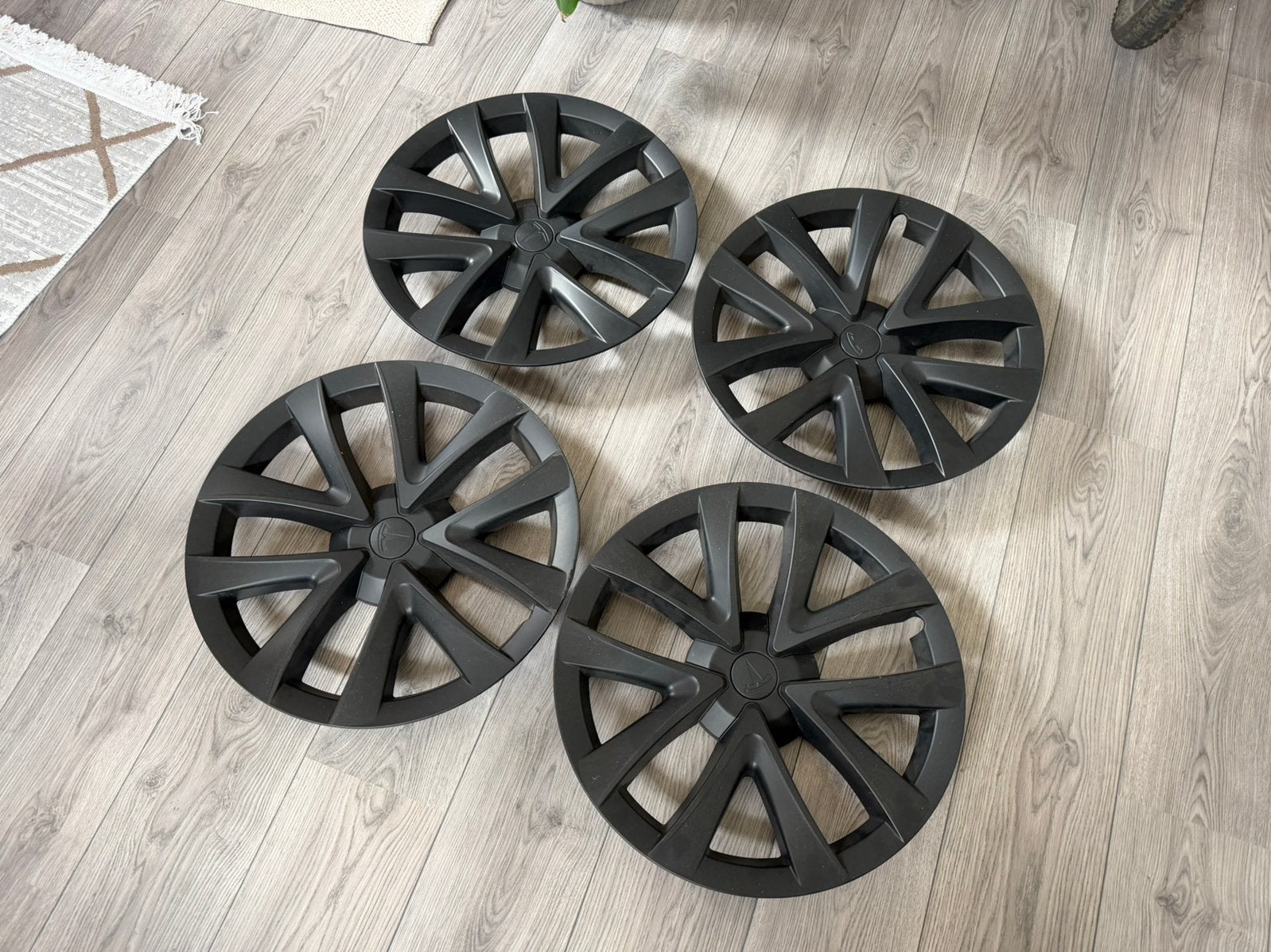 Tesla Model 3 wheel covers, Ophalen of Verzenden, Gebruikt