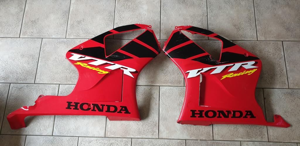 Honda vtr1000sp1 sp1 sp 1 2000/2002 zijkappen origineel, Motoren, Ophalen of Verzenden