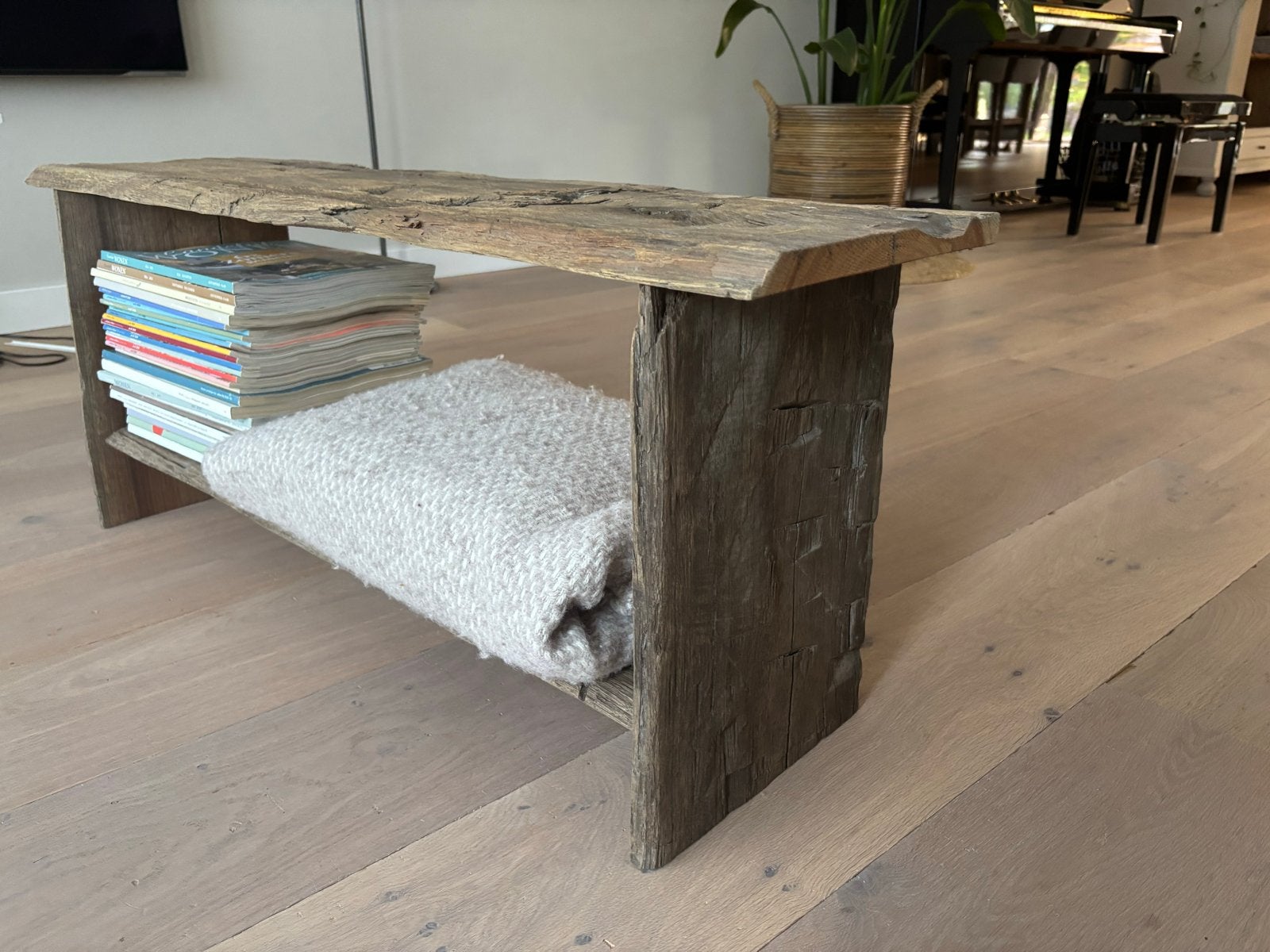 Oud houten bankje / TV meubel, Ophalen of Verzenden