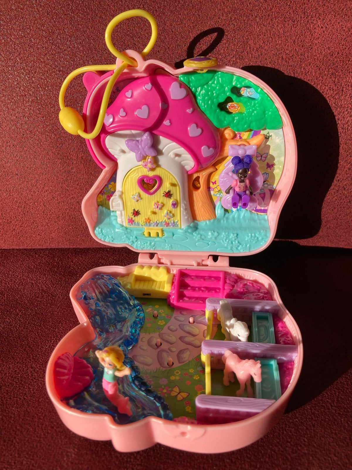 Polly Pocket Eenhoorn Speelset Compact, Ophalen of Verzenden, Zo goed als nieuw, Meisje