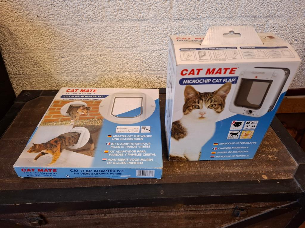 Kattenluik met microchip, Ophalen, Nieuw
