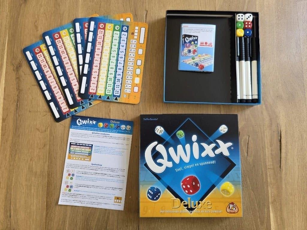 Qwixx Deluxe - Nieuw, Hobby en Vrije tijd, Gezelschapsspellen | Bordspellen, Een of twee spelers, Ophalen of Verzenden, Nieuw