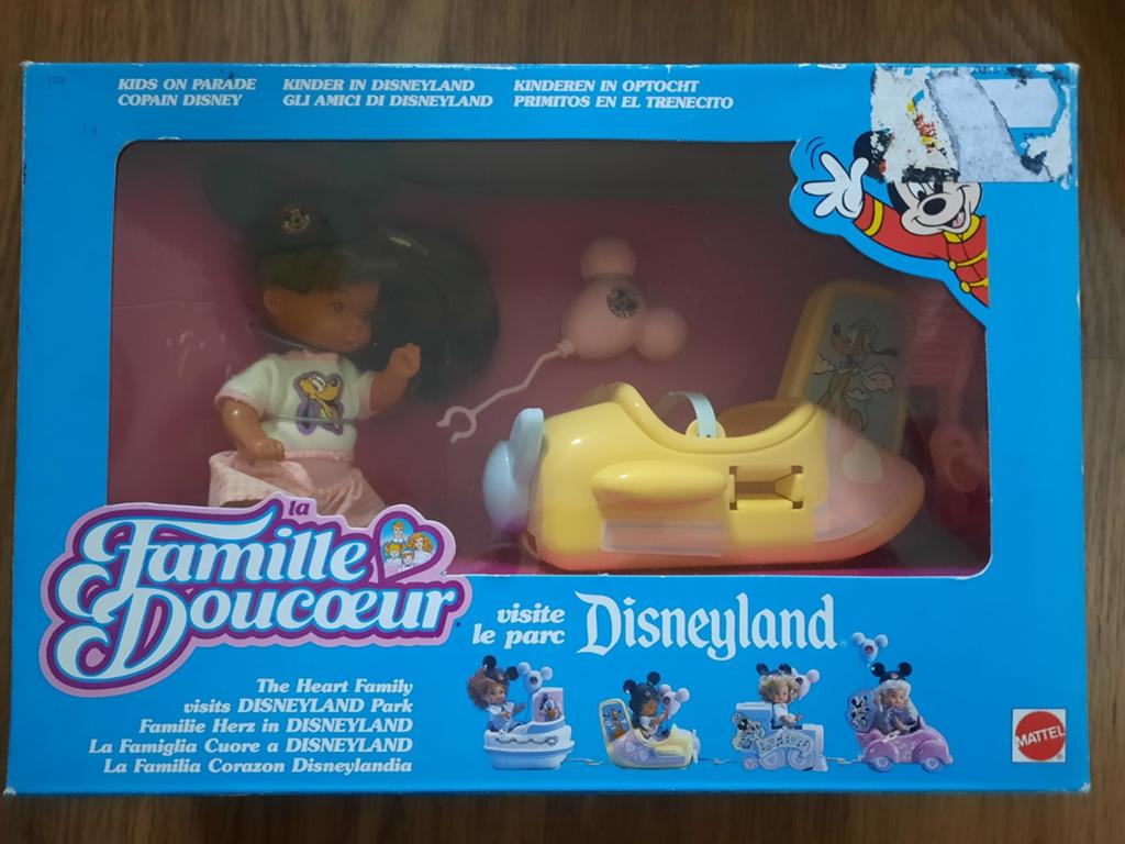 Barbie Heart Family kinderen, Disneyland NRFB, Ophalen of Verzenden, Nieuw, Barbie