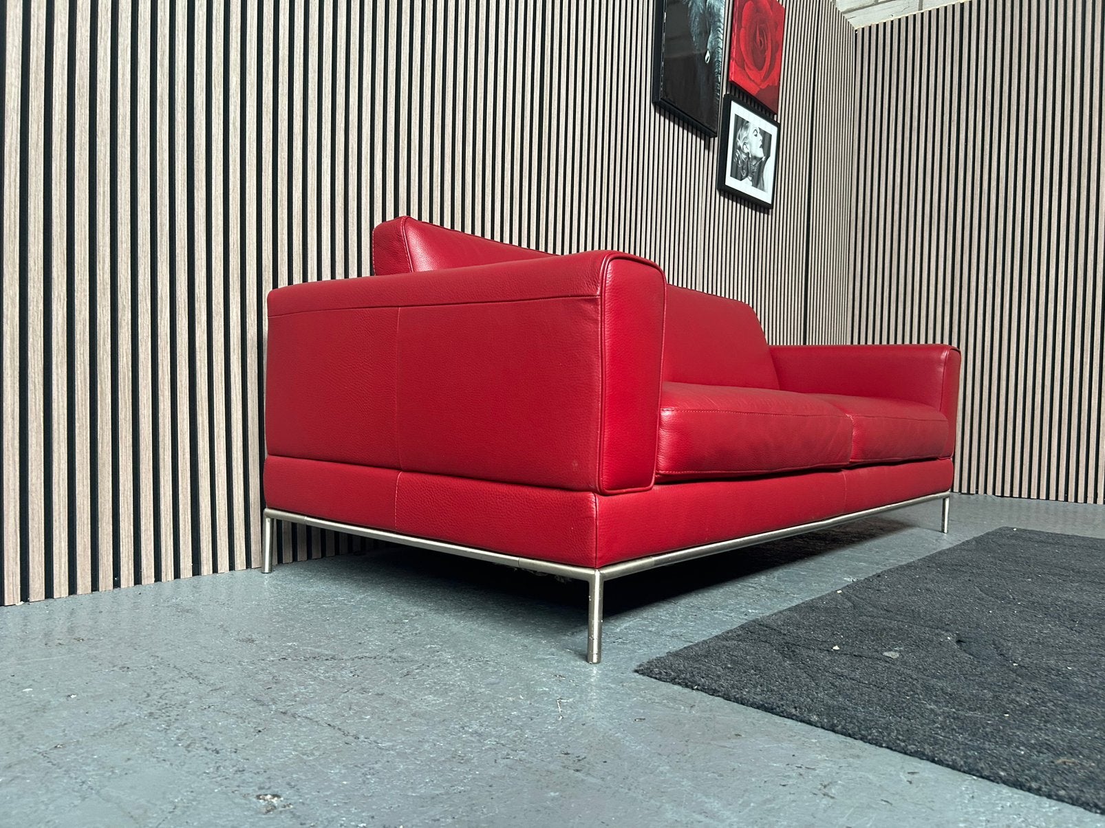 GRATIS LEVERING Tweezits Bank Rood Leer 205X90 GEREINIGD, Driepersoons, Ophalen of Verzenden, Zo goed als nieuw, Rechte bank