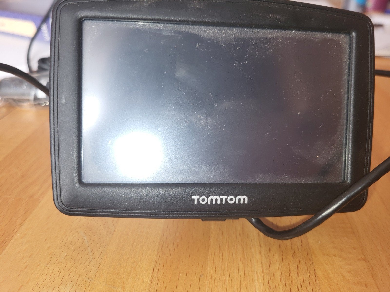 TomTom navigatiesysteem met zuignapbevestiging, Ophalen, Gebruikt