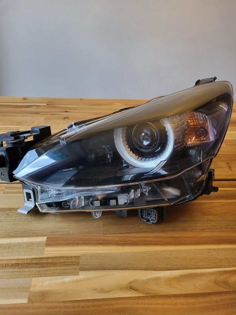 Mazda 2 Koplamp origineel bestuurders kant 2021/2023, Ophalen, Mazda