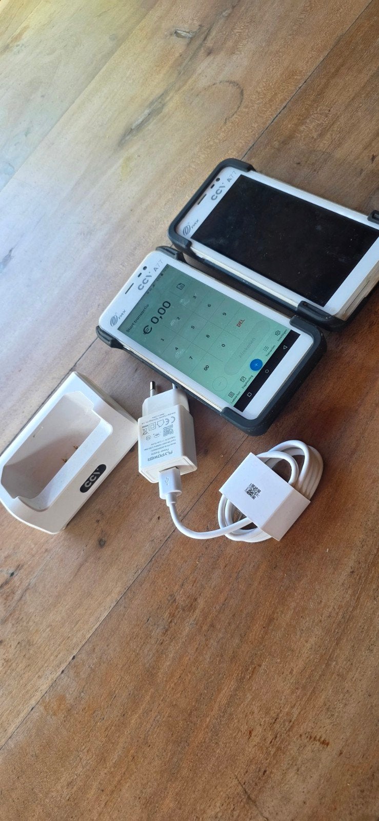 2x CCV A77 Pinautomaat met lader en accessoires, Ophalen of Verzenden, Gebruikt