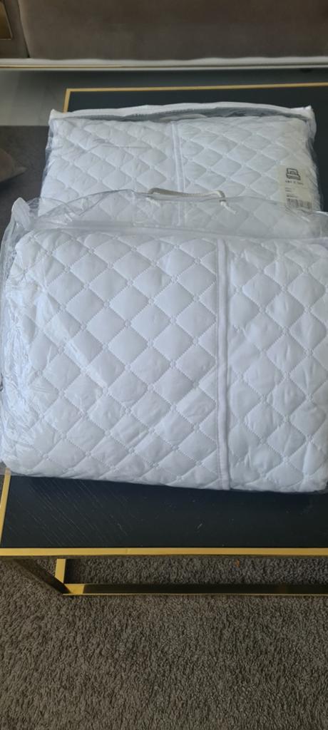 2 × 1 persoons sprei wit met kussenslopen, Ophalen of Verzenden, Eenpersoons