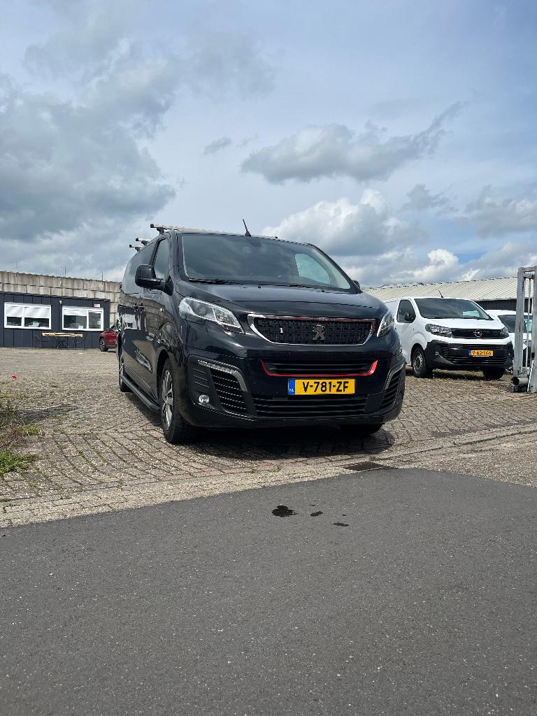 Peugeot Expert L2 Sport LE Automaat Lease v.a. €250 p/m, 4 cilinders, Zwart, Bedrijf, Diesel