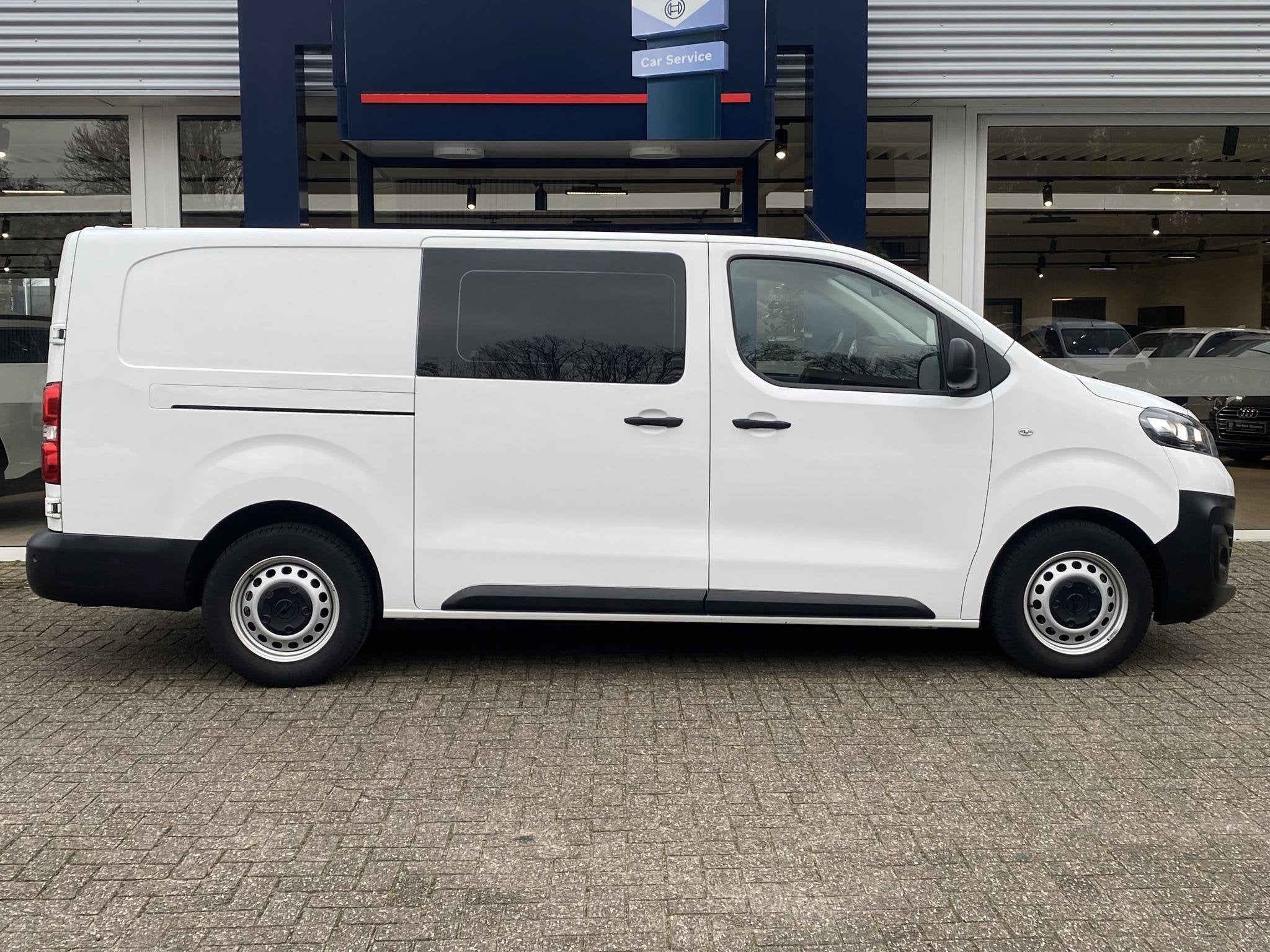 Opel Vivaro 1.5 CDTI L3H1 DC Selection / 6-Persoons / Cruise, Auto's, Voorwielaandrijving, Gebruikt, 4 cilinders, 1864 kg