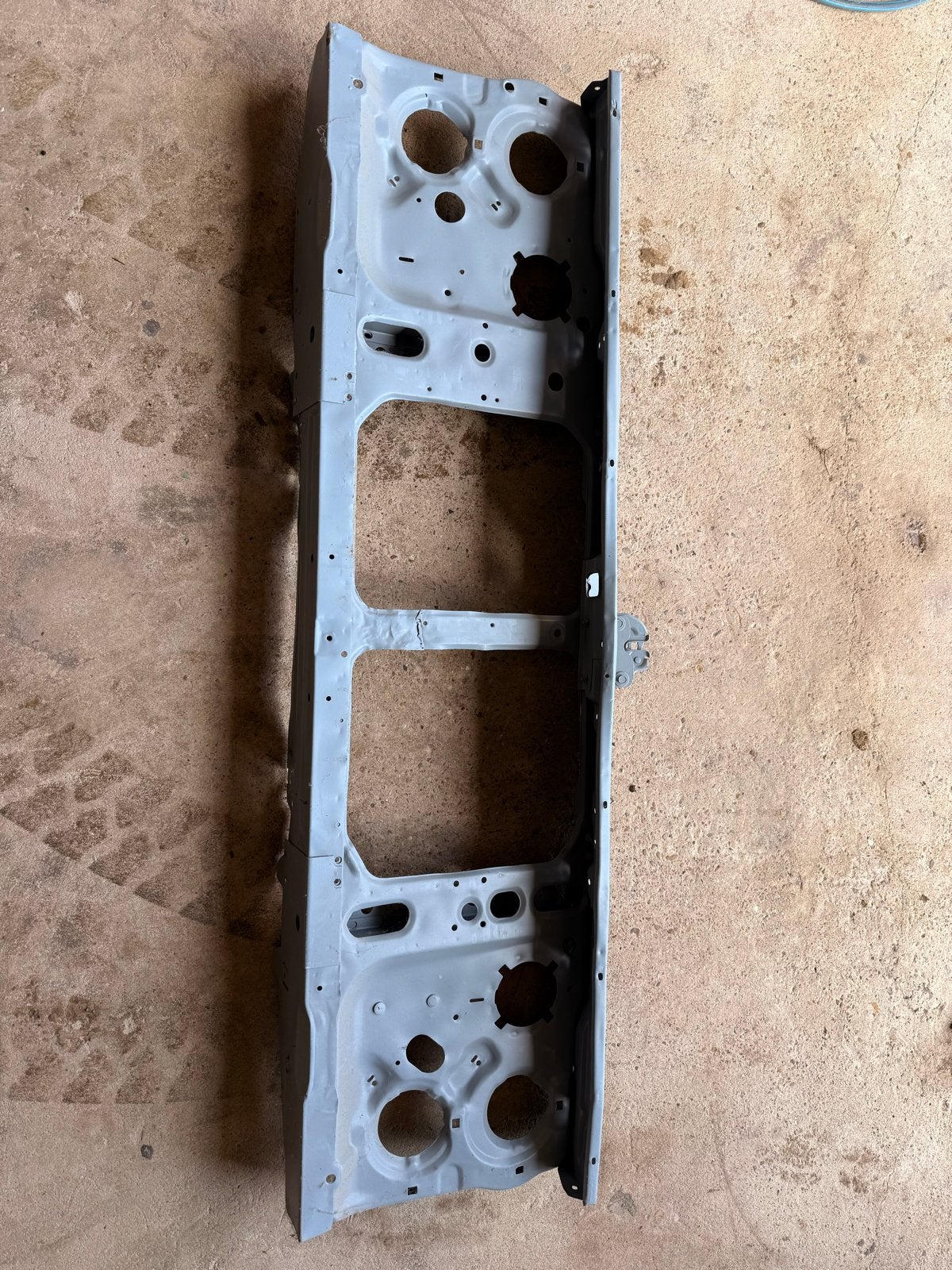 Chevrolet K30 Voorfront - plaatwerk geschopeerd en grondlak, Ophalen, Nieuw, Voor, Chevrolet
