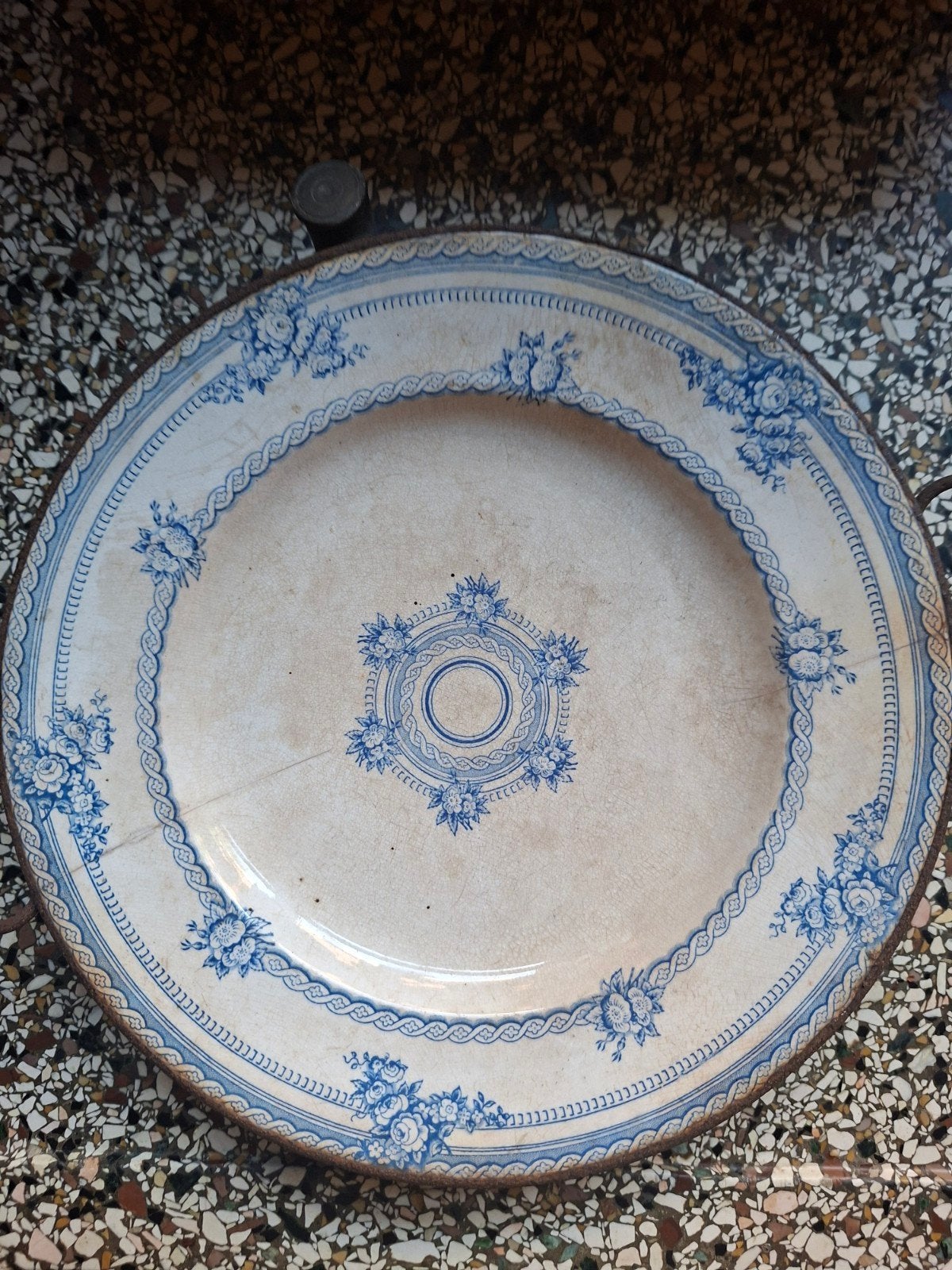 Antiek warmhoudbord met blauw bloemmotief, Ophalen