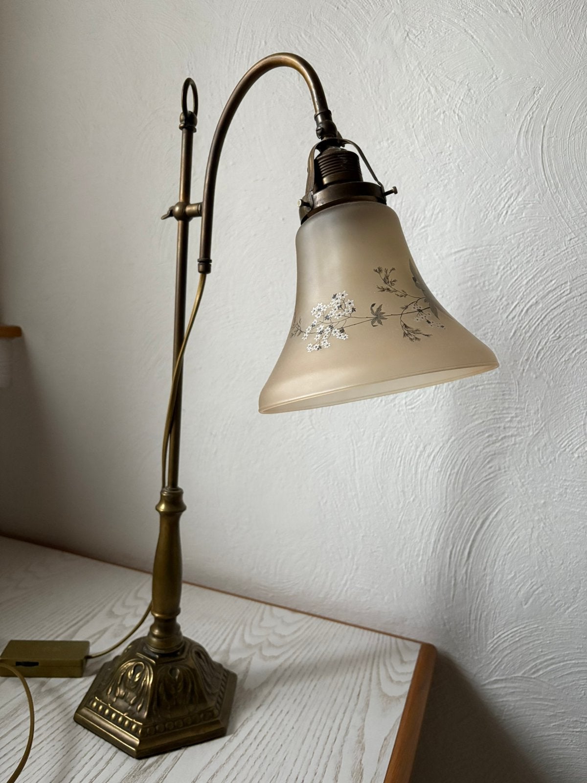 Franse bronzen burolamp (1930), Ophalen