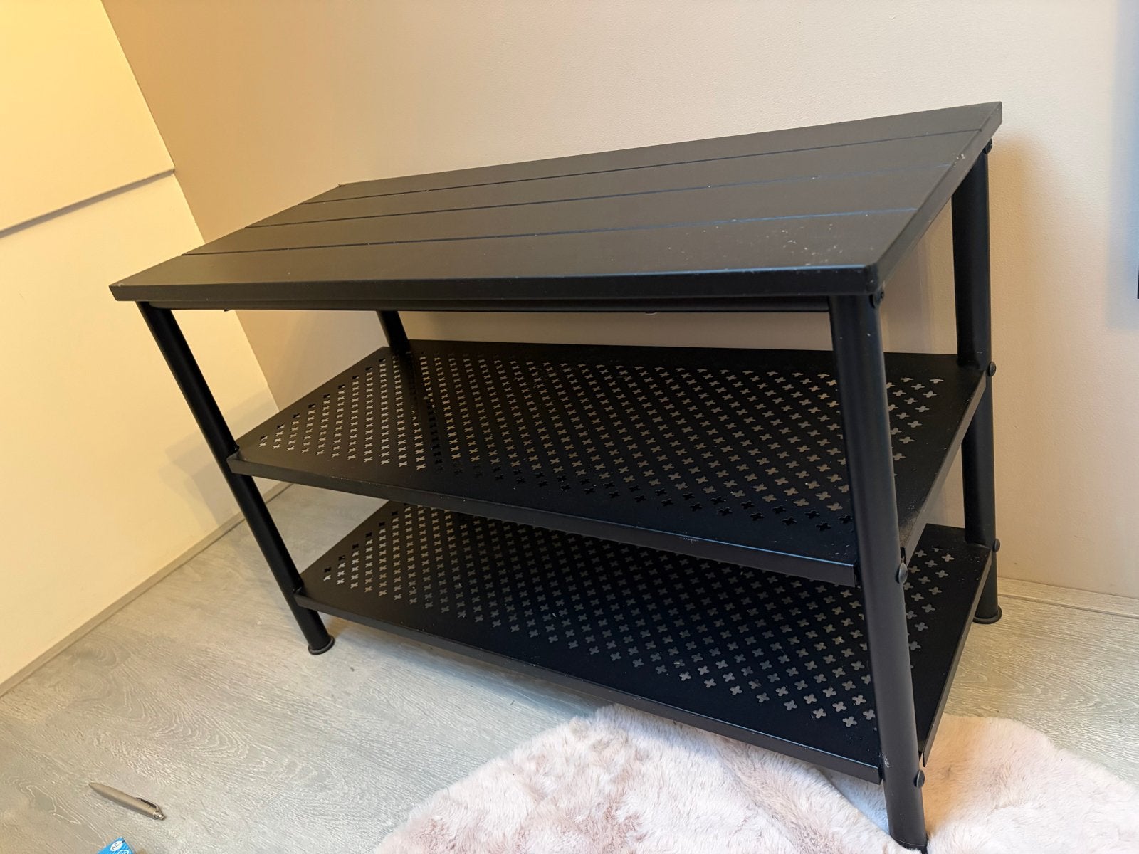 Zwart metalen schoenenrek met lagen, Ophalen, Gebruikt