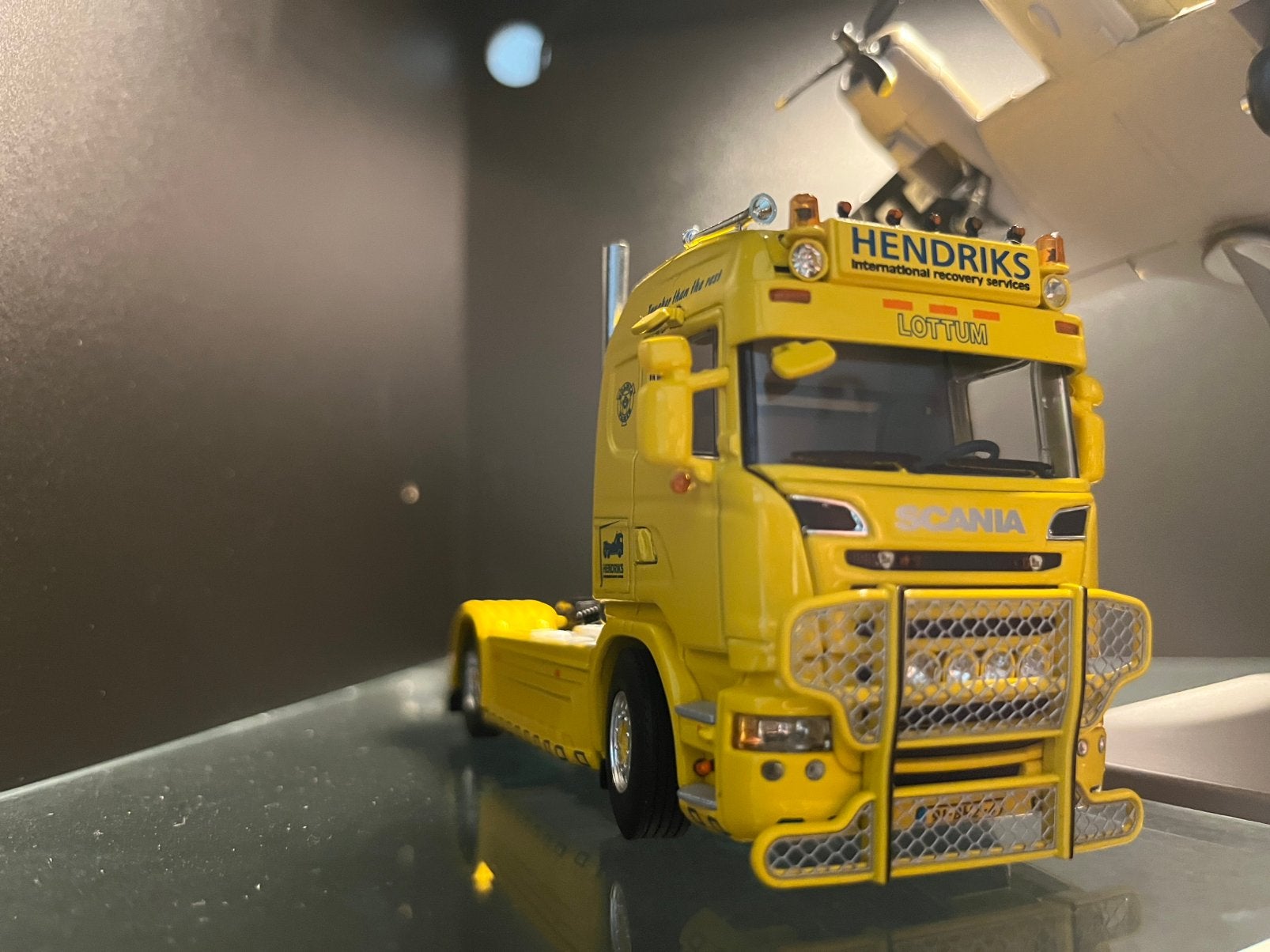 Wsi hendriks, Ophalen, Nieuw, Bus of Vrachtwagen, Wsi