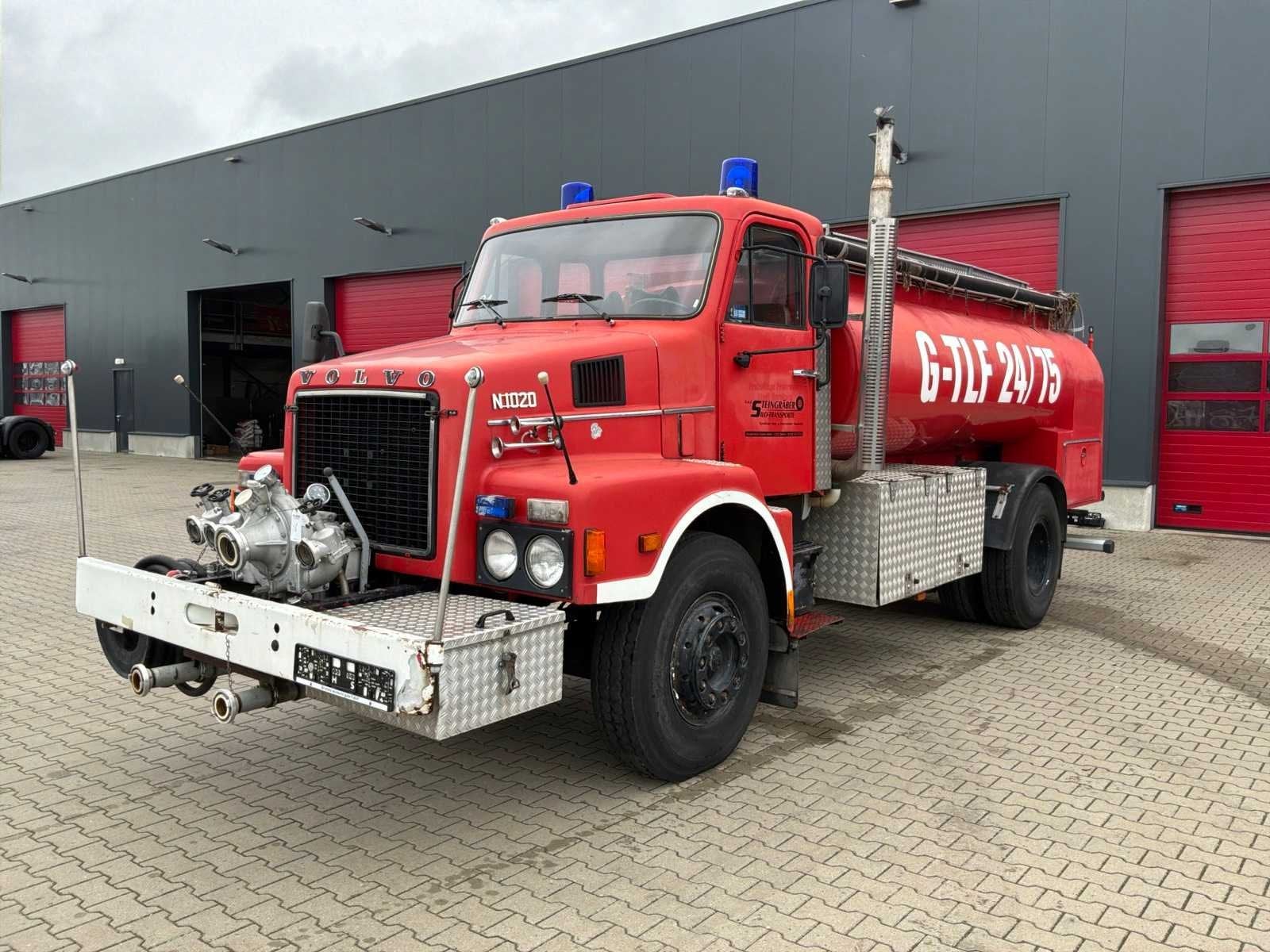 1978 Volvo N1020 Oldtimer brandweertankwagen, Auto's, Volvo, Gebruikt, Overige modellen, Overige carrosserieën, Bedrijf