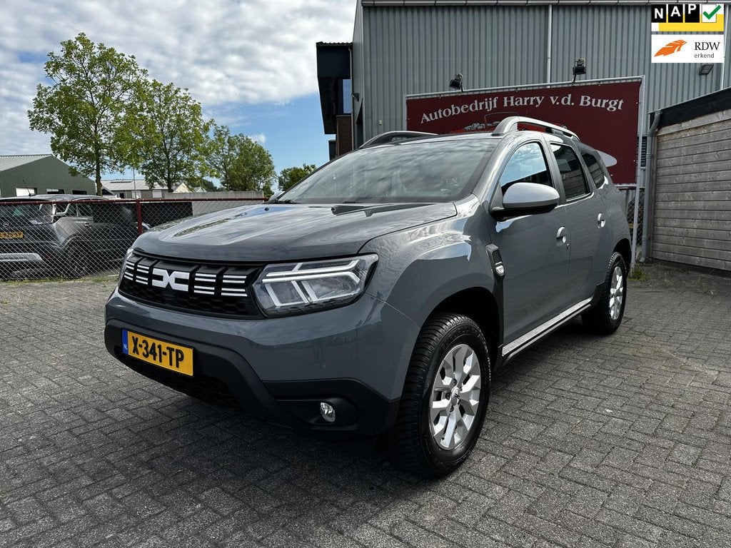 Dacia Duster 1.0 TCe 100 Bi-Fuel Essential Trekhaak | Camera, Auto's, Voorwielaandrijving, 1272 kg, Stof, Gebruikt