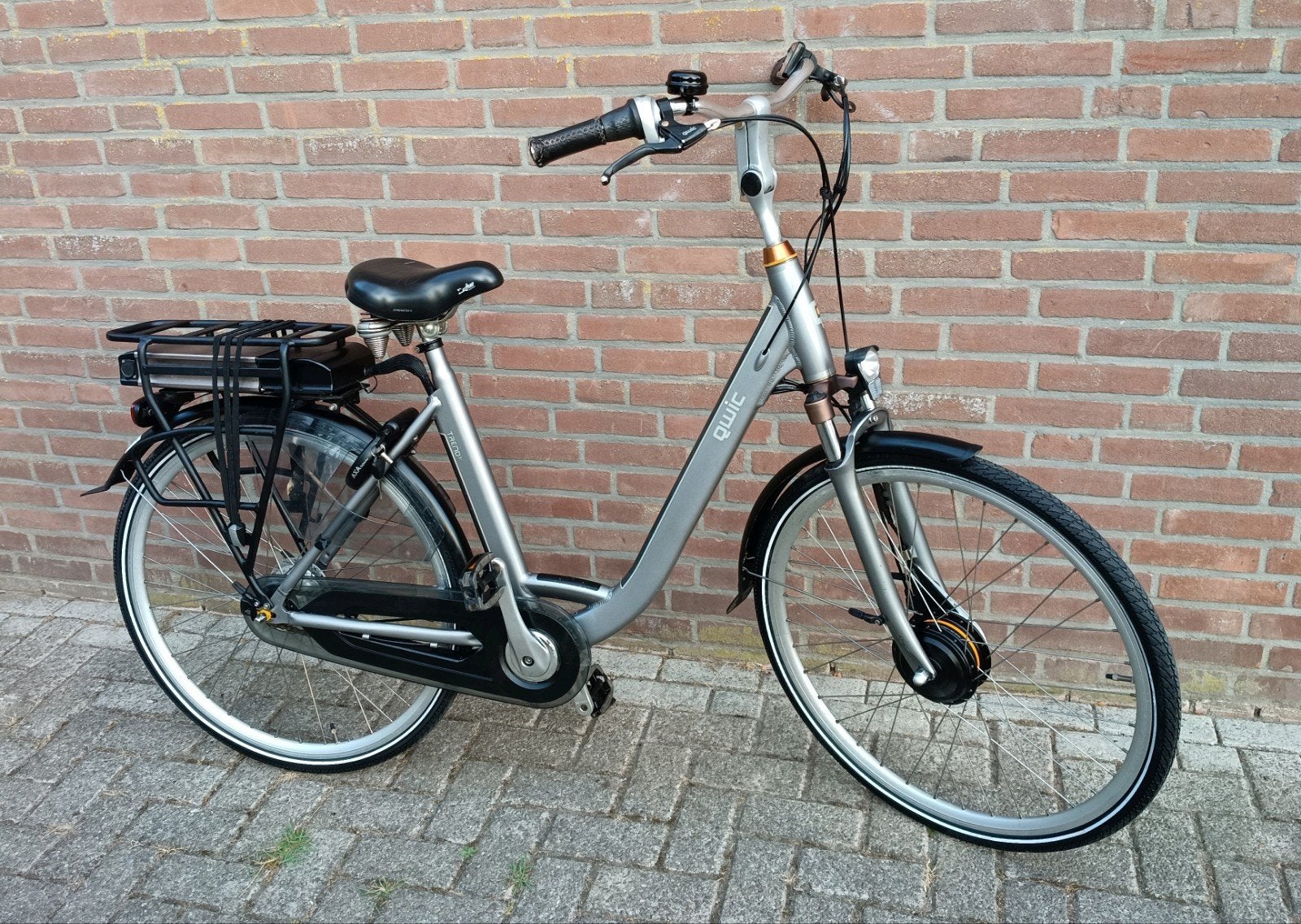 QWIC Trend 3+ elektrische damesfiets in goede staat!, Ophalen, Versnellingen, Schijfrem, 53 tot 56 cm