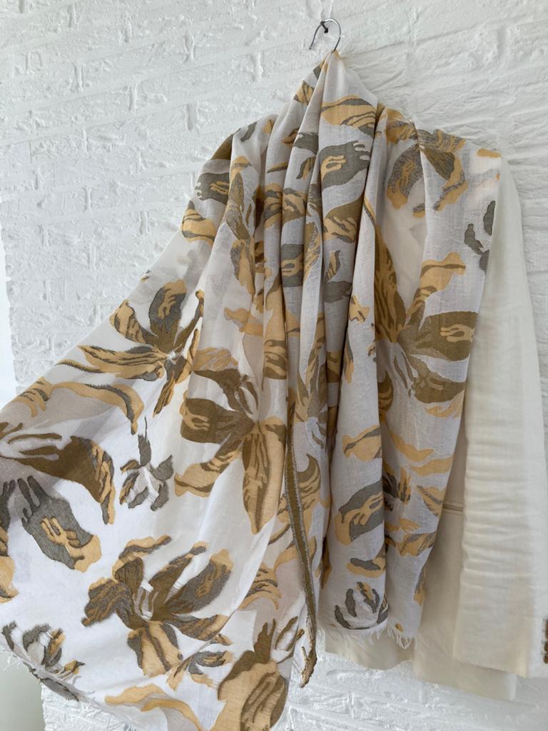Prachtige Sjaal Shawl Stola voor bruiloft of feest, Kleding | Dames, Ophalen of Verzenden, Zo goed als nieuw, Maat 46/48 (XL) of groter