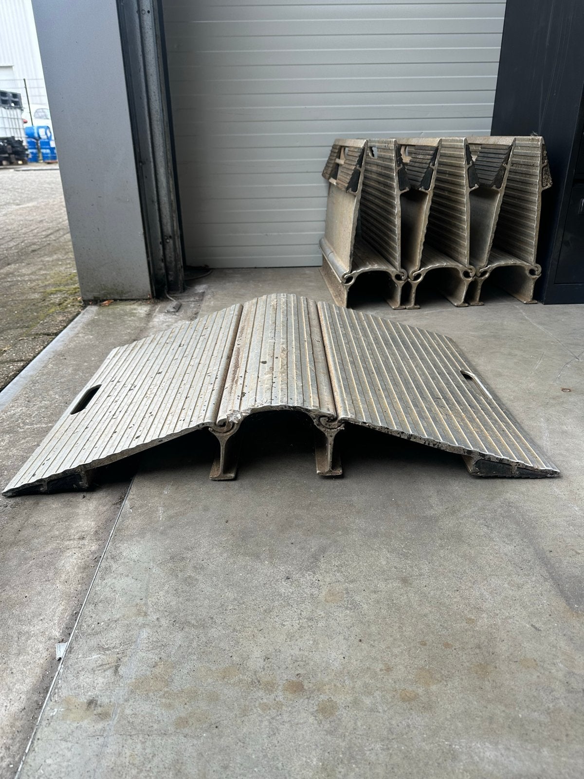 Kabelgoot voor kabels tot 75 mm - robuust en duurzaam, Ophalen