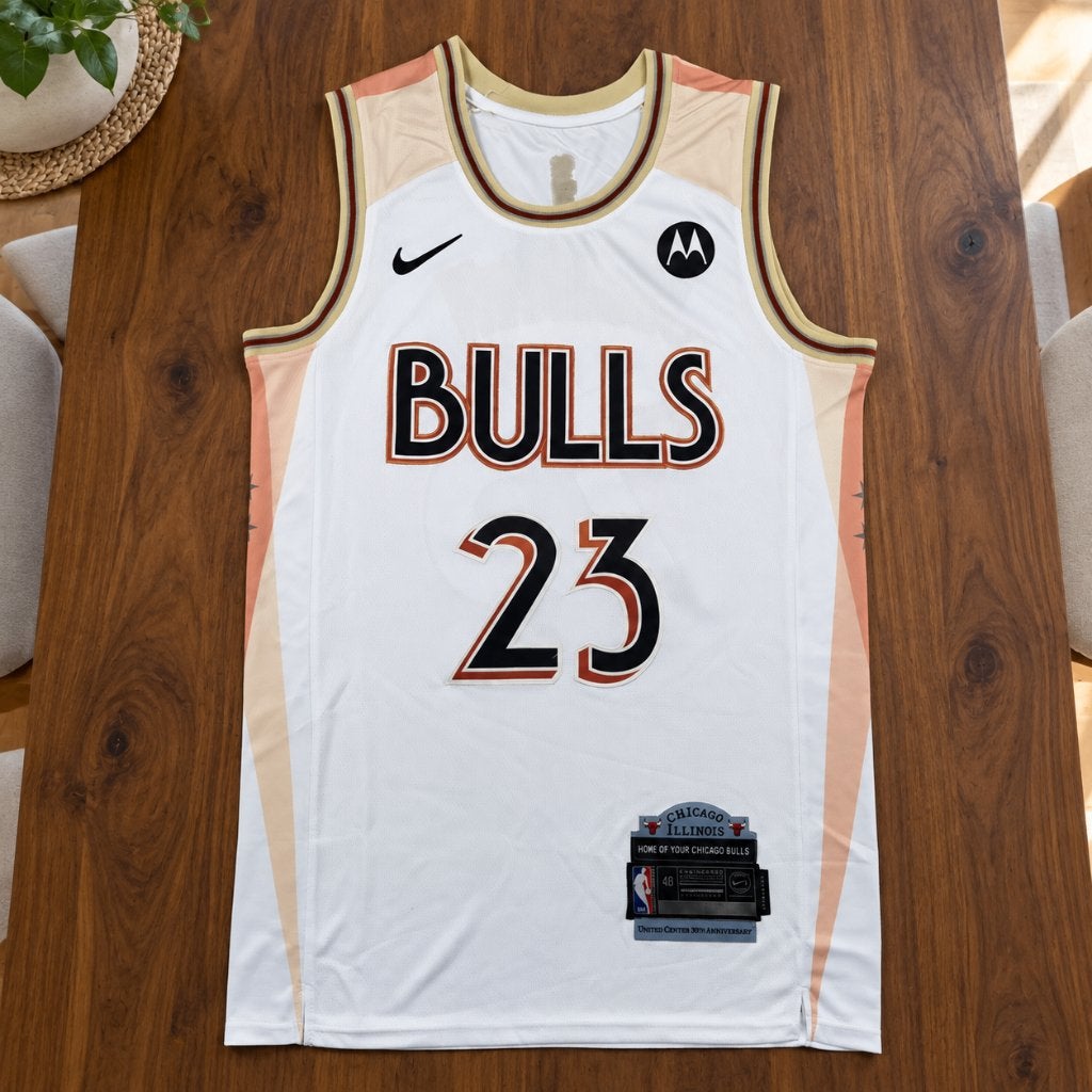 Michael Jordan Bulls 23 jersey wit/peach – L/XL, Ophalen of Verzenden, Nieuw, Kleding