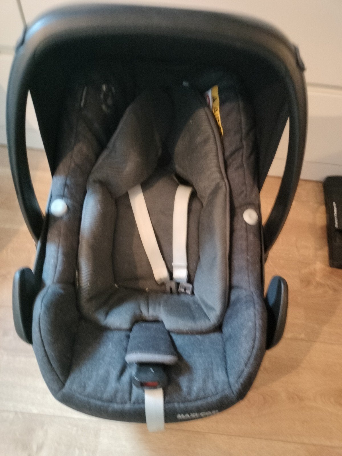 Maxi-Cosi Pebble plus autostoel + adapters en zitverkleine, Ophalen of Verzenden, 0 t/m 13 kg, Maxi-Cosi, Isofix