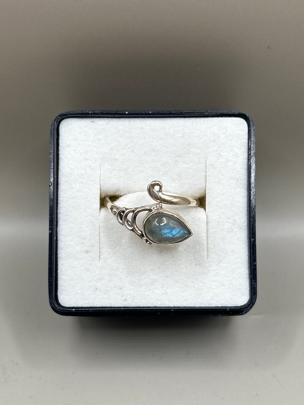 Zilveren Labradoriet Ring - Sterling Zilver, Nieuw, Ophalen of Verzenden, X, Met edelsteen