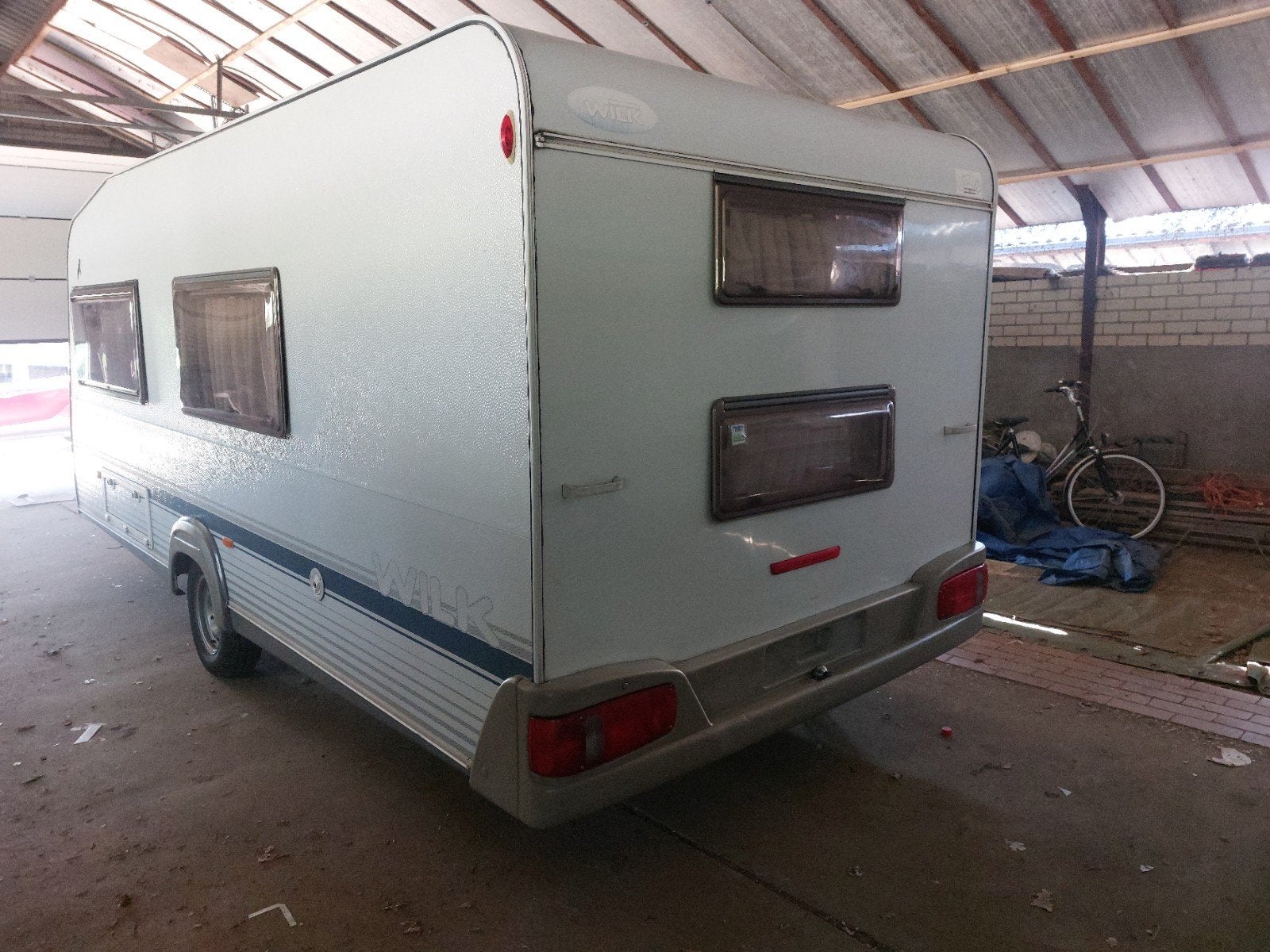tk 2 caravans uit de stalling.wilk, bj 2006.stapelbedden,fen, Caravans en Kamperen, Bedrijf