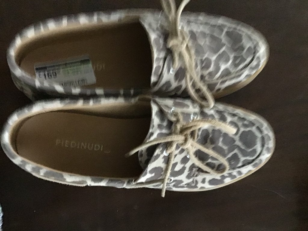 Nieuwe Piedi nudi damesschoenen maat 40 H, Beige, Nieuw, Ophalen of Verzenden, Espadrilles of Moccasins