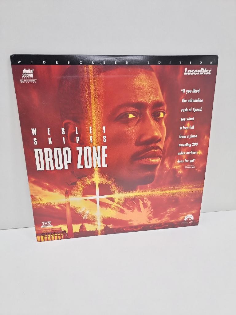 Drop Zone Laserdisc NTSC Engels AC3, Alle leeftijden, Ophalen of Verzenden, Gebruikt, Actie en Avontuur