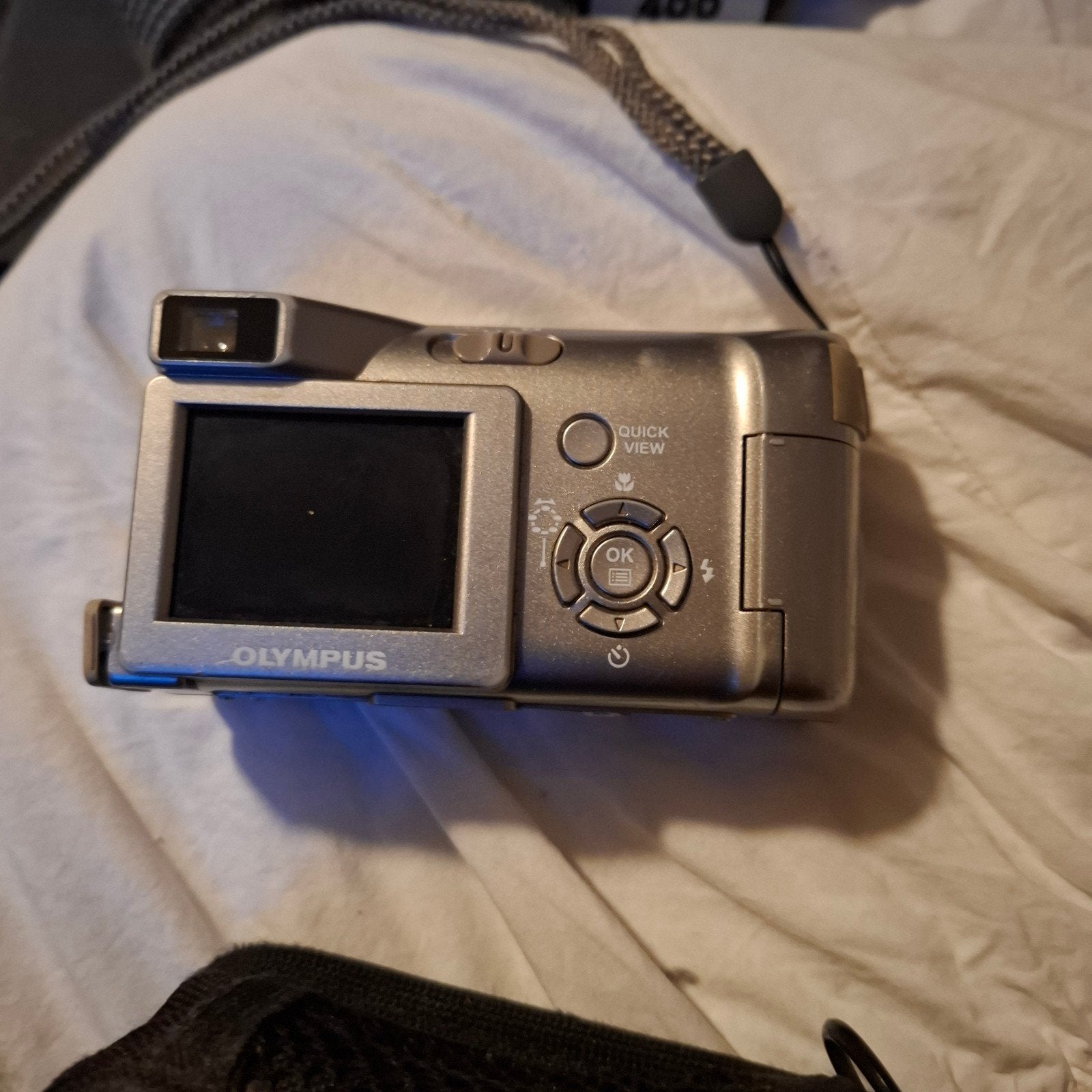 Olympus C-310 Zoom Digitale Camera met Tasje, Ingebouwde flitser, Gebruikt, Ophalen of Verzenden, Olympus