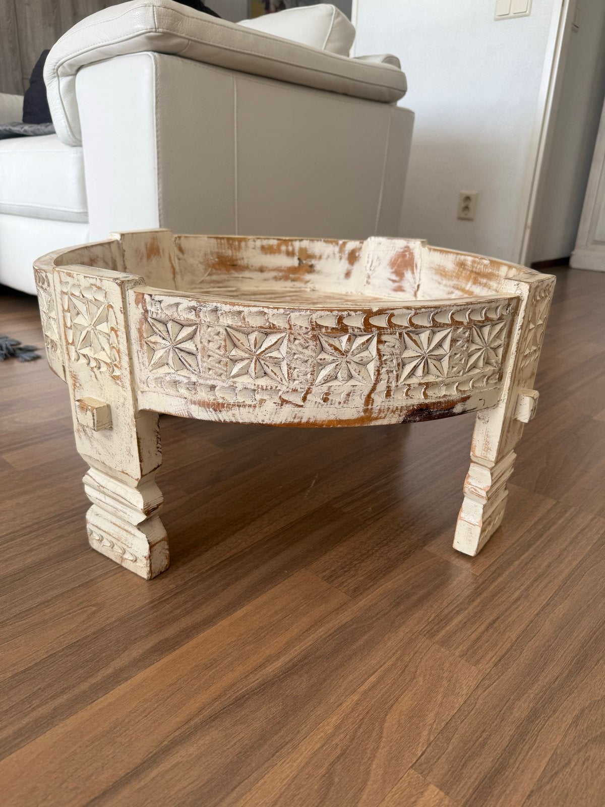 Zenza Chakki bijzettafel – Mangohout – Oosters Ibiza Boho, Ophalen, Zo goed als nieuw, Rond, Oosters, Indiaas, Ibiza, Bohemian, Boho, landelijk