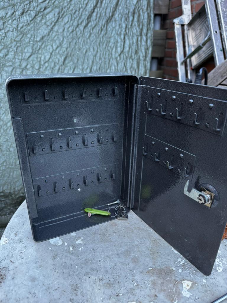 sleutelkast, Huis en Inrichting, Kasten | Lockerkasten, Ophalen of Verzenden, Zo goed als nieuw